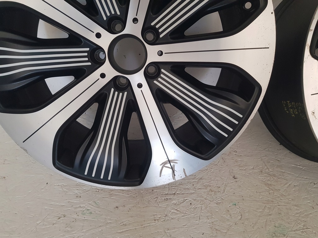 JANTE MERCEDES EQC A293 W293 8.5X20 ET30 5X112 A2934010500 Product image