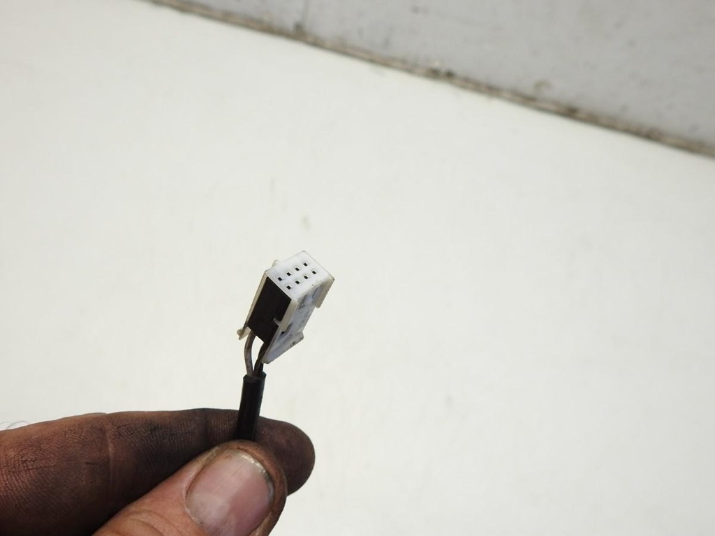 ANTENA FATA CHEIE MERCEDES W220 A2208201575 Product image