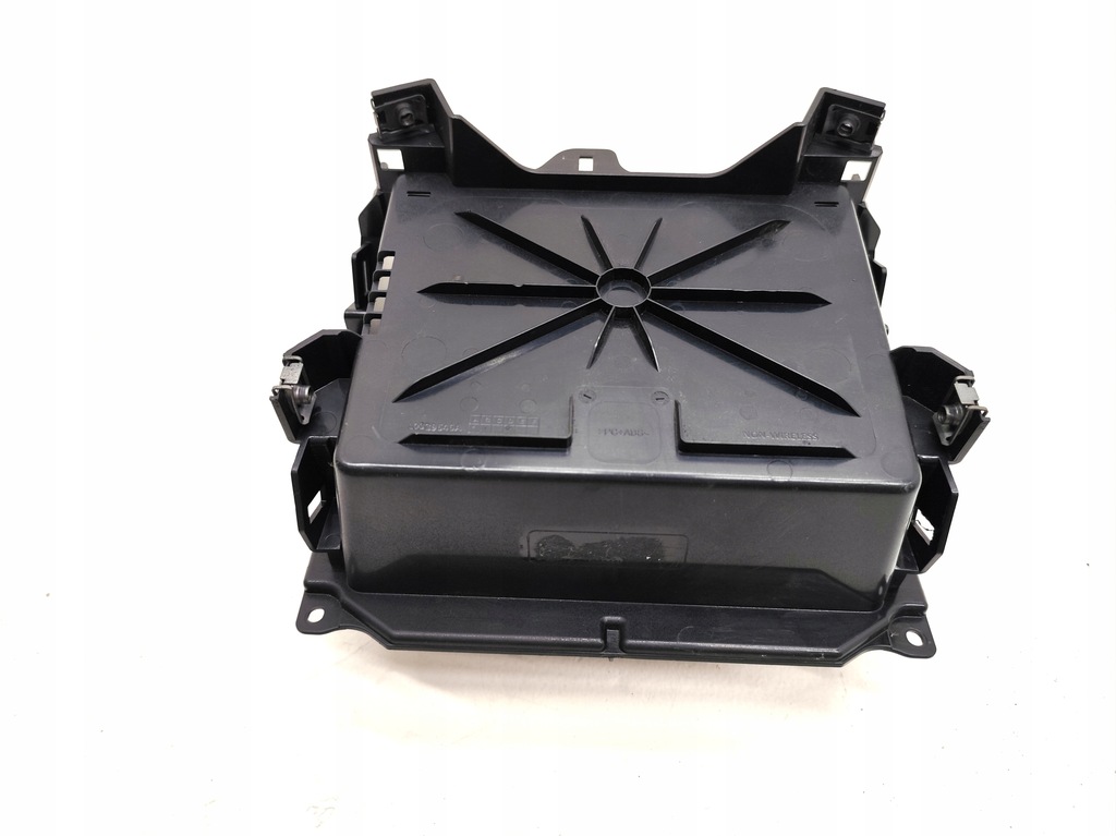 LAND ROVER DISCOVERY SPORT L550 TUNNEL RAFET CONSOLA LK72-045B58-A Product image