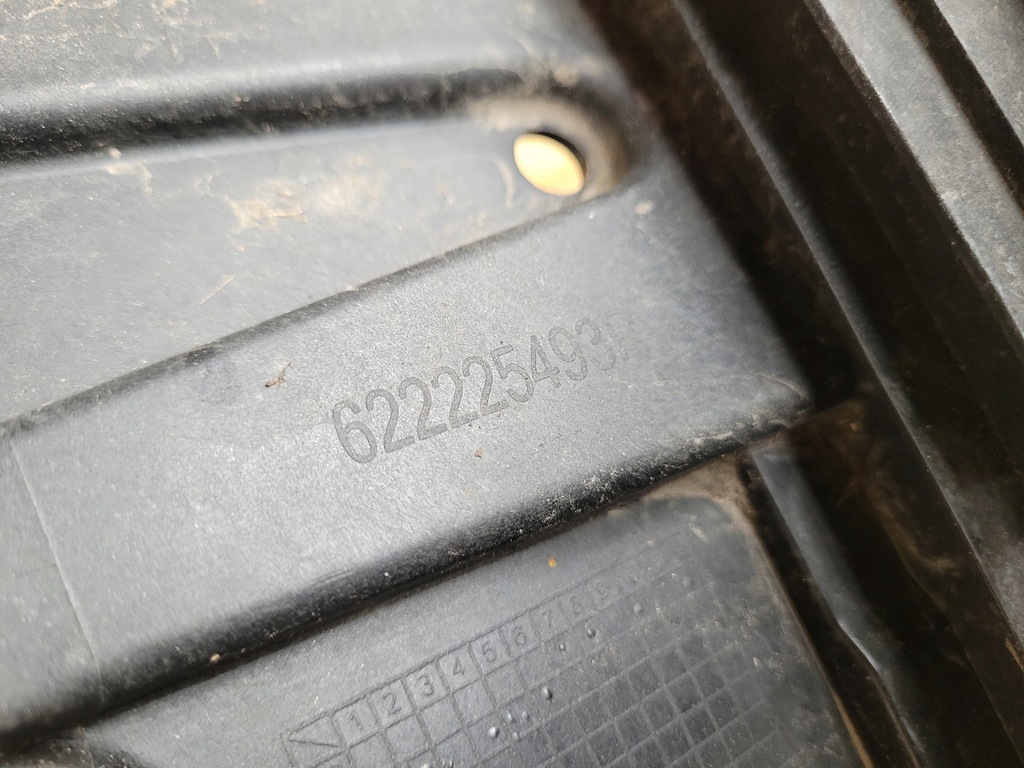 CULARE SUB LAMPA DREAPTA RENAULT MEGANE III 3 LIFT Product image