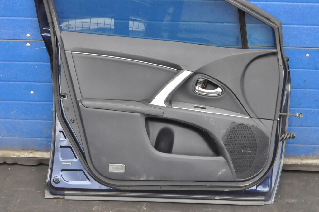TOYOTA AVENSIS T27 USI FATA STANA Product image