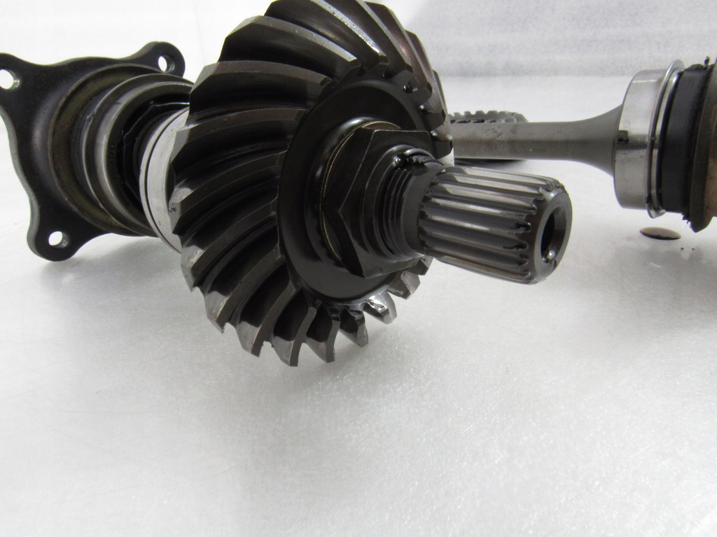 Arborele motor + angrenaje unghiulare Arctic cat 400, 14r Product image
