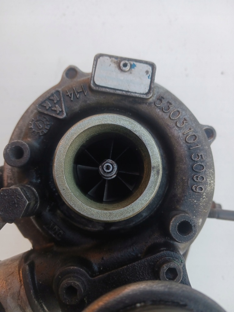 TURBOCOMPRESOR AUDI A3 8L VW GOLF IV 1.9 TDI AGR 038145701D Product image
