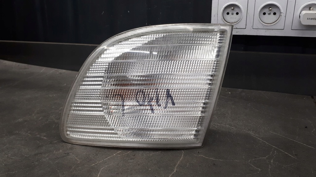 6R01489 semnalizare Mercedes Vito I w638 stanga fata 1996 - 2003 Product image