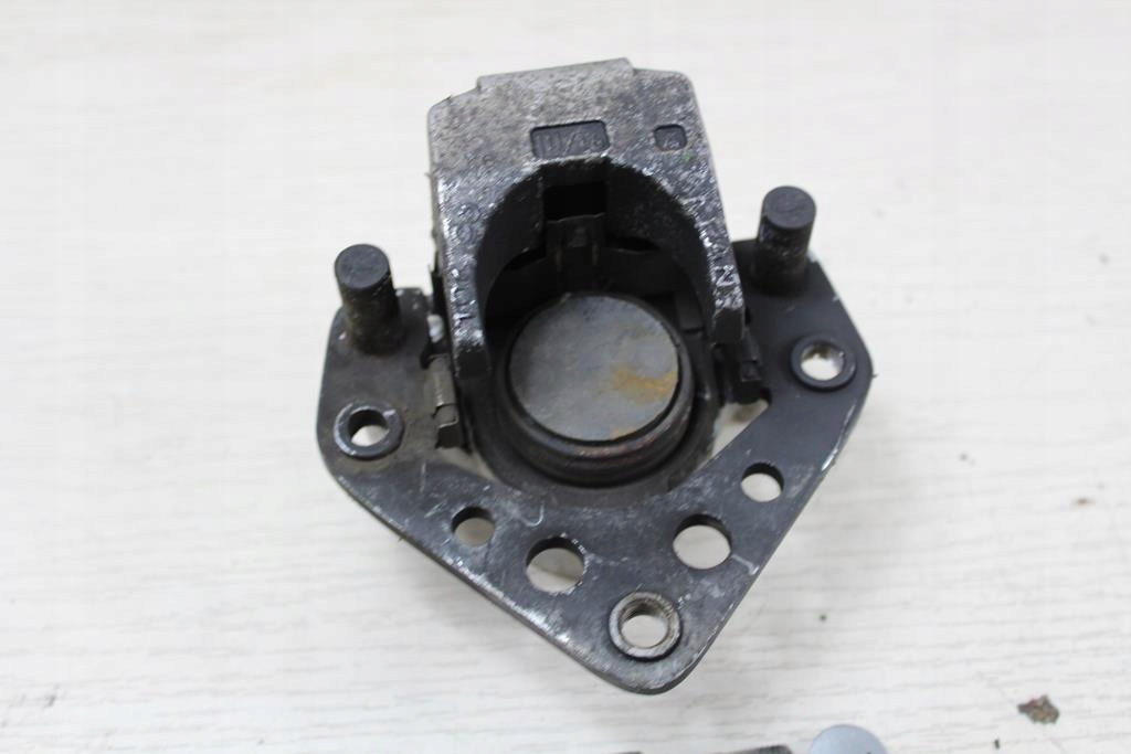 ETRIER DE FRANA KAWASAKI VN1500 VULCAN FATA STÂNGA Product image