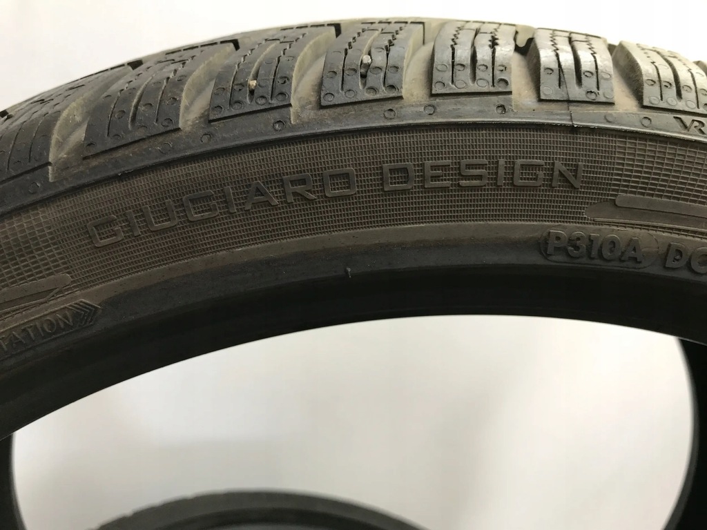 4 x PNEURI DE IARNĂ VREDESTEIN 255/35R21 98A 2022 (2922) 7mm DUPĂ O IARNĂ Product image