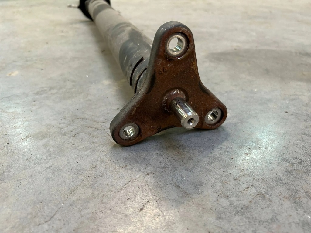 Arborele de transmisie BMW 4 F32 F33 2015 420d 7600184 Product image