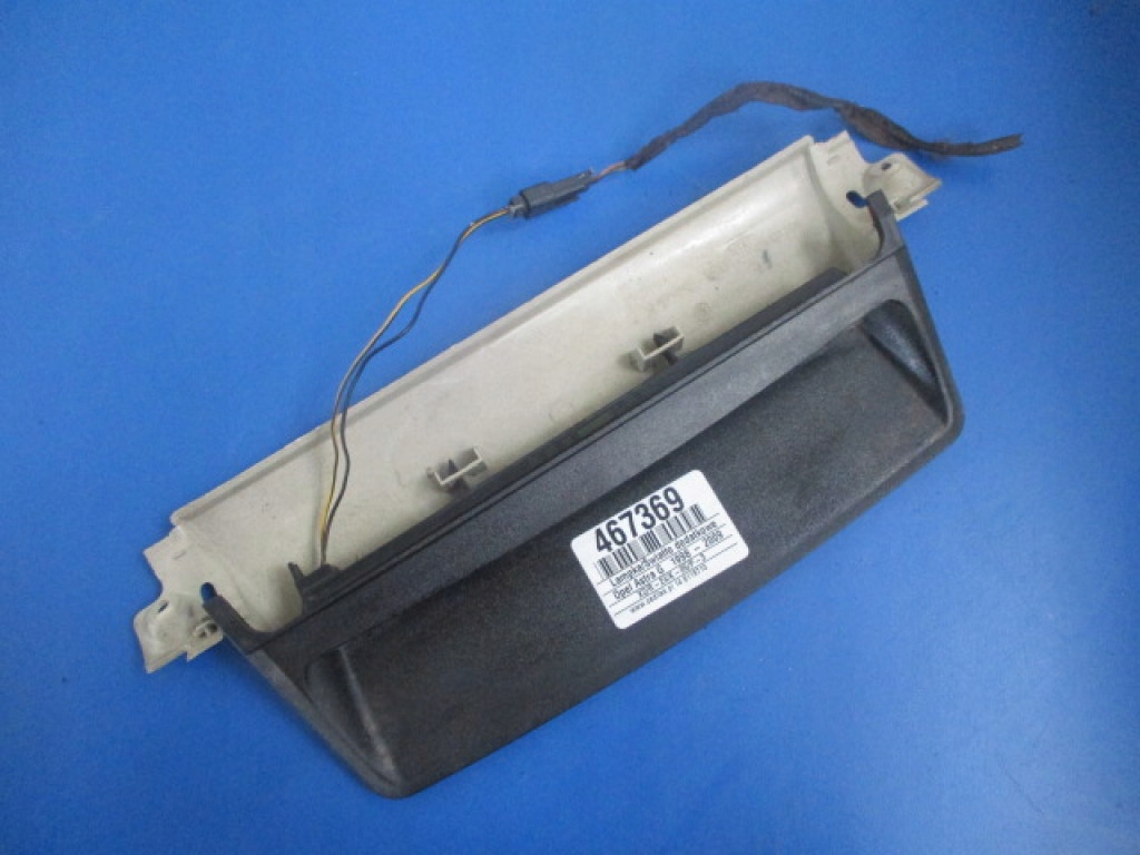 OPEL ASTRA G II 2 98-09 LAMPA/LAMPA DE FRANA SUPLIMENTARE 09927032 2 PIN Product image