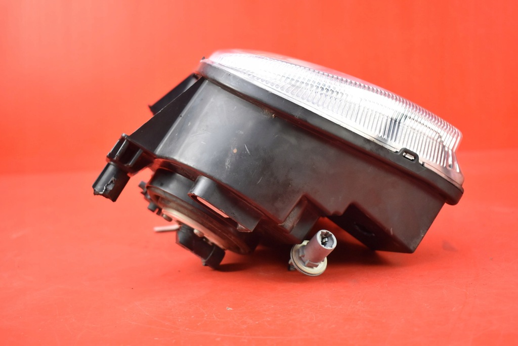 FAR DREAPTA LAMP FATA CHRYSLER 300 C I 06R Product image