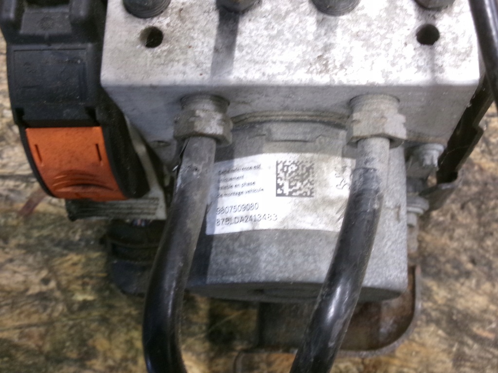 CITROEN C4 PICASSO II POMPA ABS 1.6 EHDI 9807509080 Product image