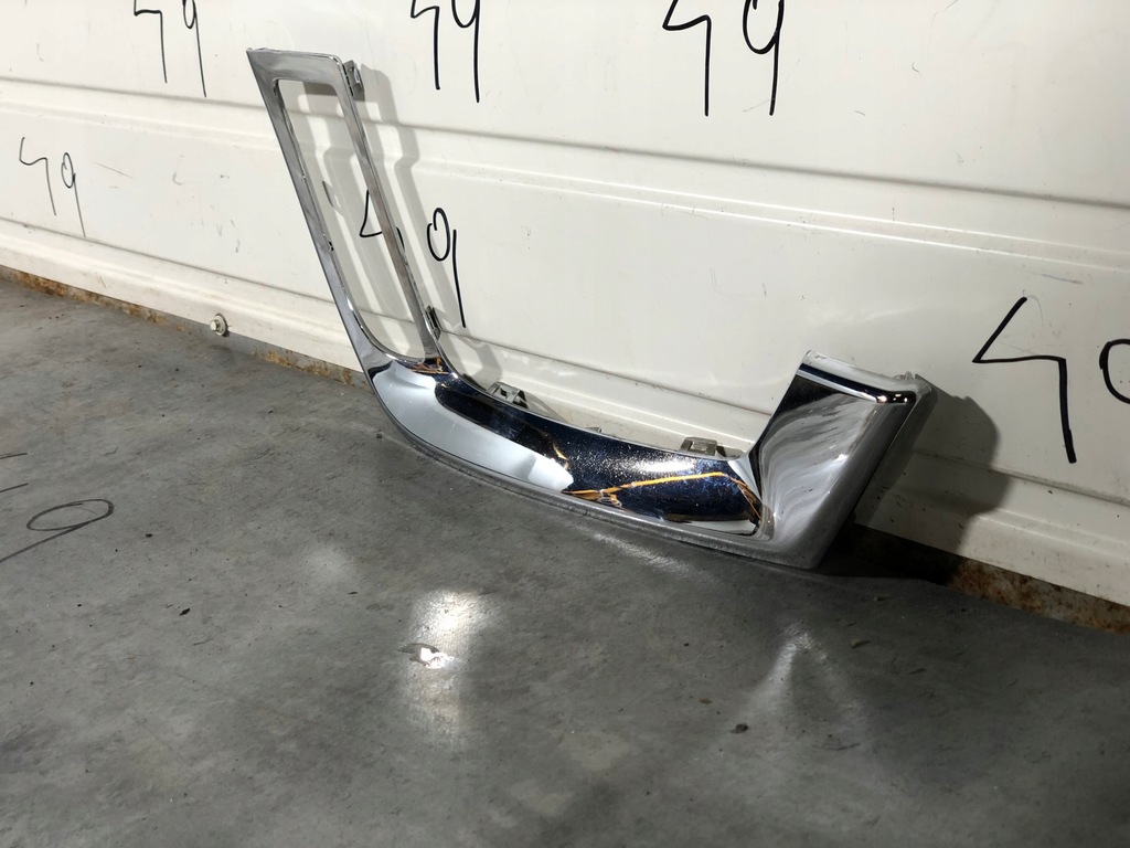 VITARA III LIFT 2018 - BANDA DE BARĂ CROMĂ, LED FAȚĂ, DREAPTA Product image