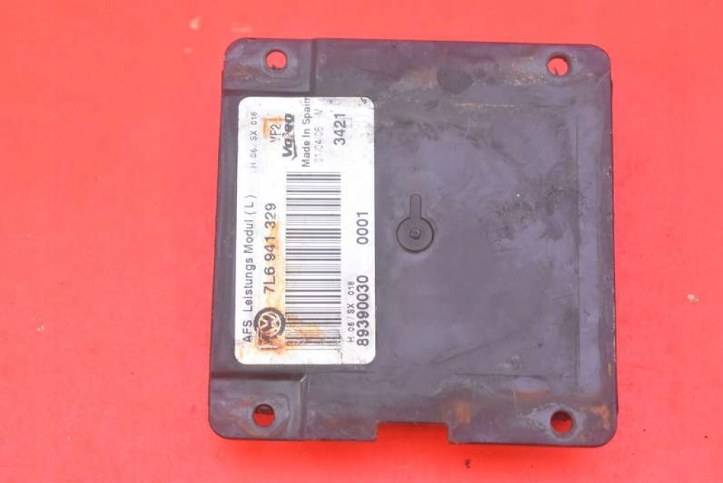 MODUL DE DIRECȚIE XENON STÂNGA 7L6941329 VW PASSAT B6 05-10 Product image
