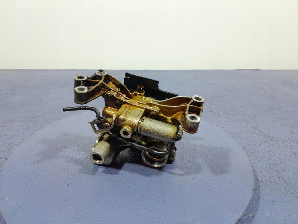 VOLVO XC90 II 2.0 T8 B4204T27 320 CP POMPA ULEI 31430089 Product image