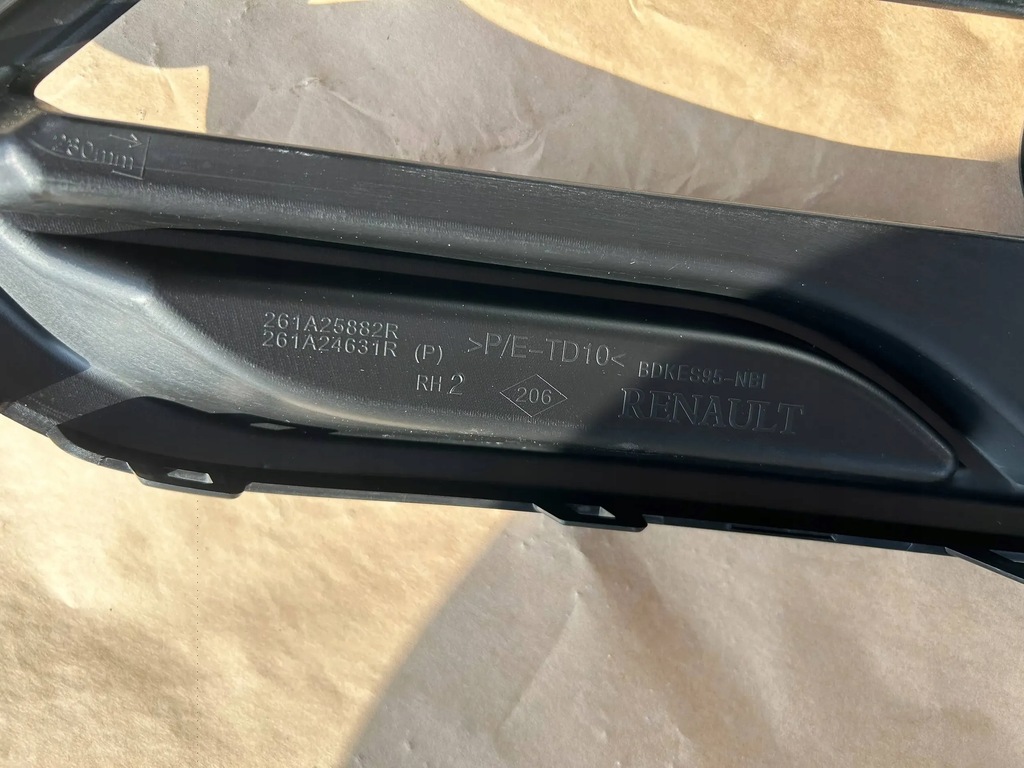 GRILA BARA DE BARA FATA STANGA RENAULT MEGANE III LIFT Product image