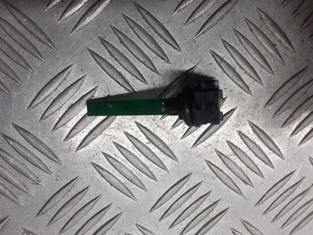 SENSOR DE TEMPERATURA INTERIOR VW PASSAT B5 FL 2.0 4B0820539 Product image