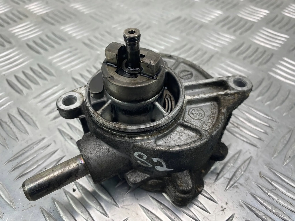 Mercedes 2.2 CDI Pompa de vid A6462300165 Product image
