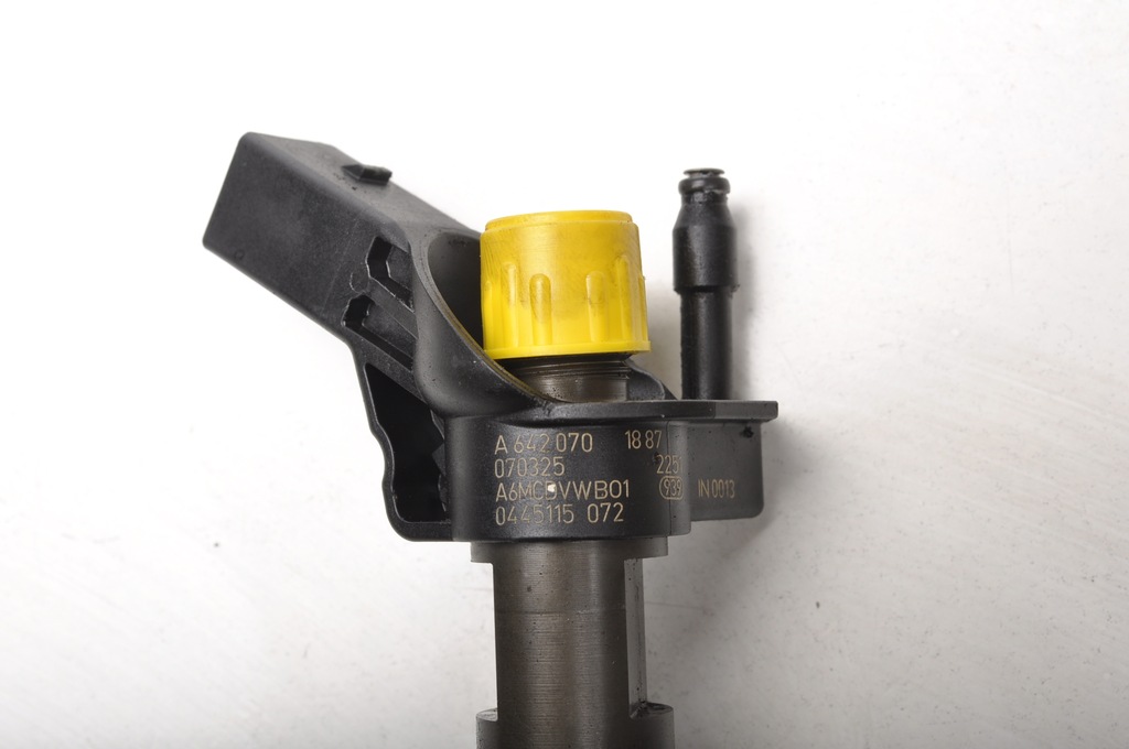SPRINTER 906 3.0CDI INJECTOARE A6420701887 0445115072 Product image