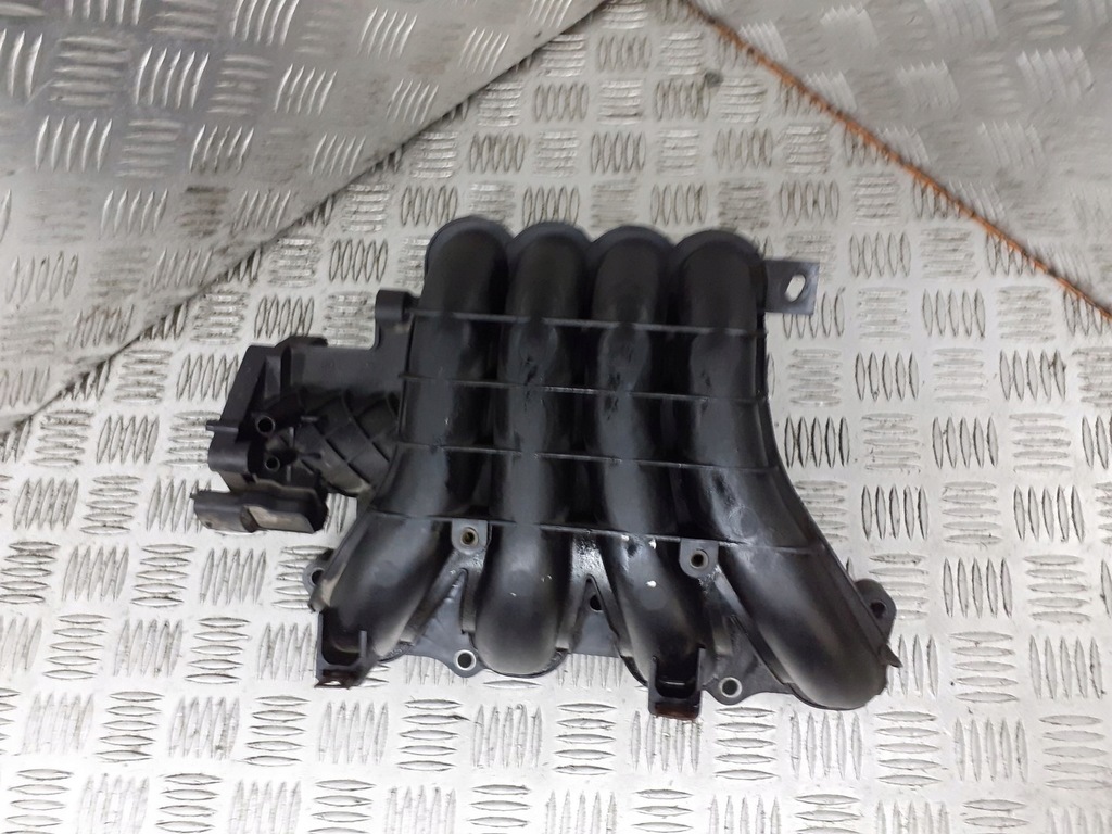 COLECTOR DE INDUCȚIE MITSUBISHI COLT VI 1.6 MN143823 Product image