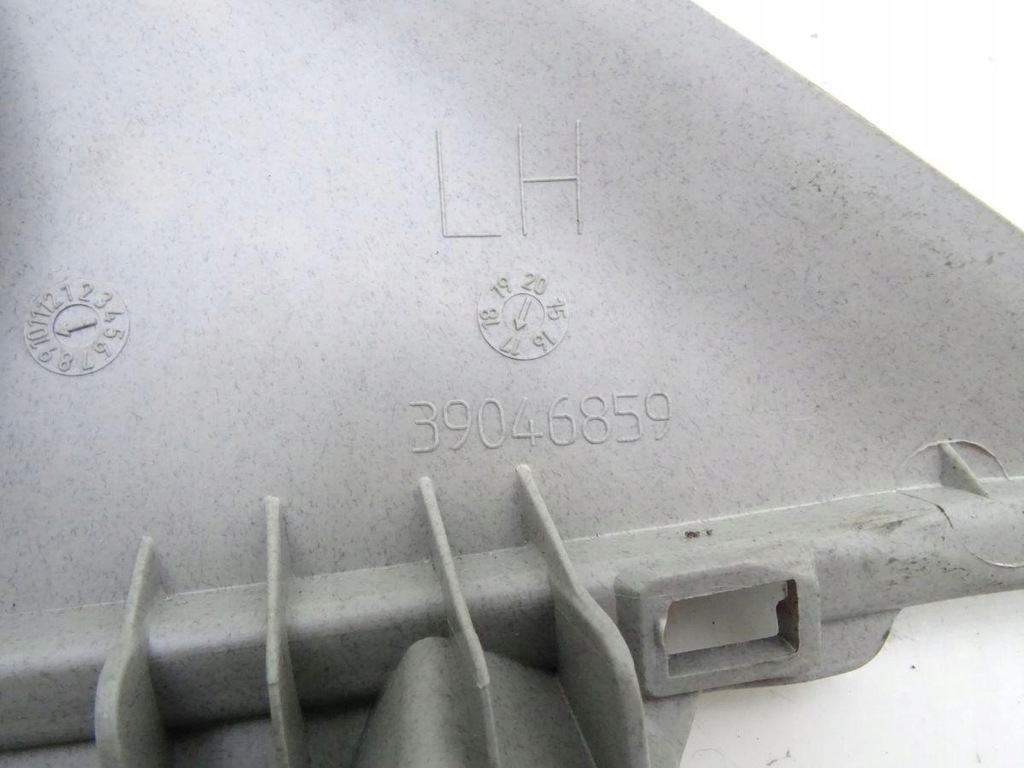 Opel Astra K 15-22 Post-Left Cover Stație din spate Vagon 39046859 331883181 Product image