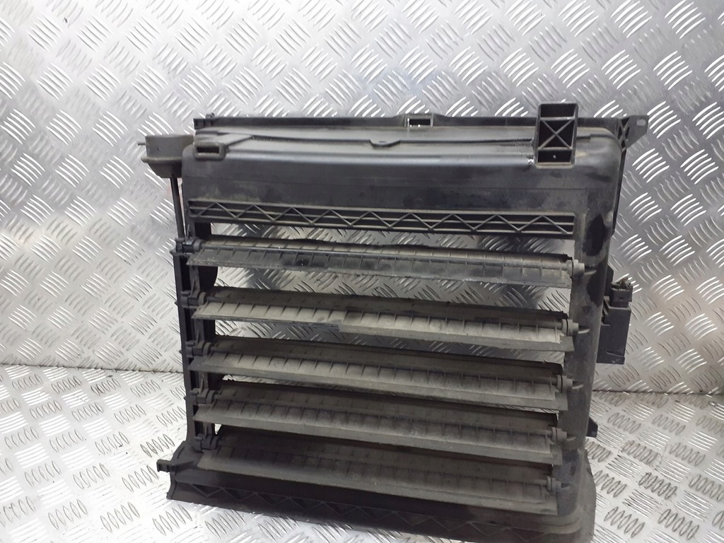 CAPAC VENTILATOR RADIATOR BMW E46 2.0 D 157048048 Product image