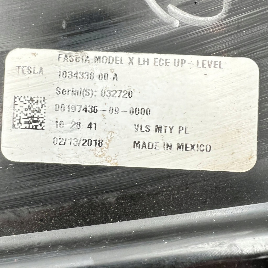 TESLA X HALOGEN LED STÂNGA DRL 103433000A Product image
