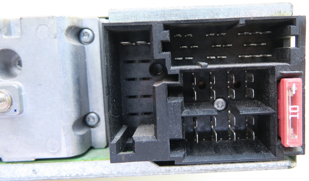 RADIO BLAUPUNKT HAMBURG MP68 BLUETOOTH BMW OPEL AUDI MERCEDES VW RENAULT Product image