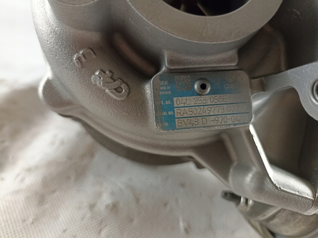 Audi A4 A5 A6 2.0 TDI 190 CP 53039700441 TURBINA Product image