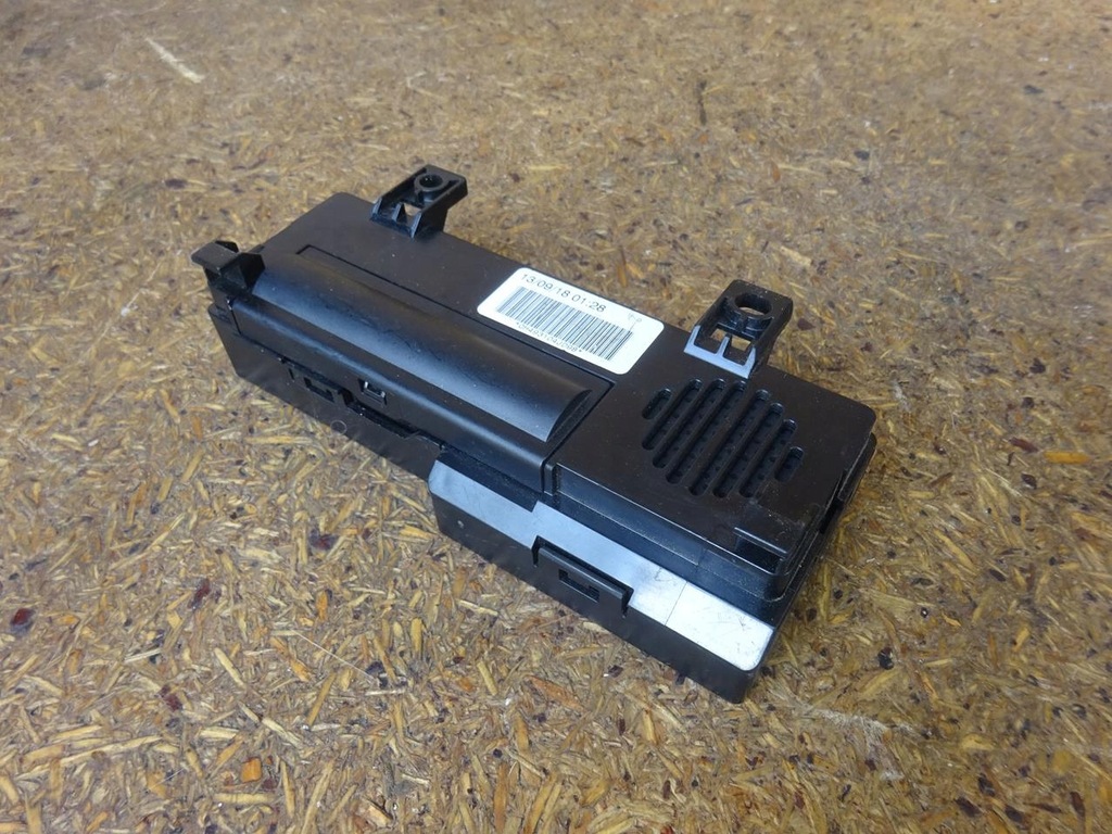 PEUGEOT CITROEN MODUL CONTROLLER TELEFON 9828266180 Product image