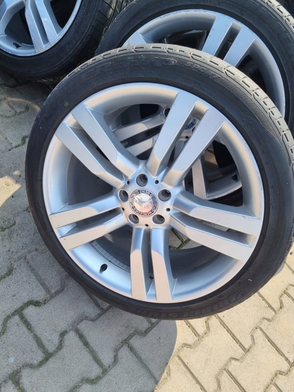 JANTE ANVELOPE MERCEDES GLK W204 255/40R20 BRIDGESTONE Product image