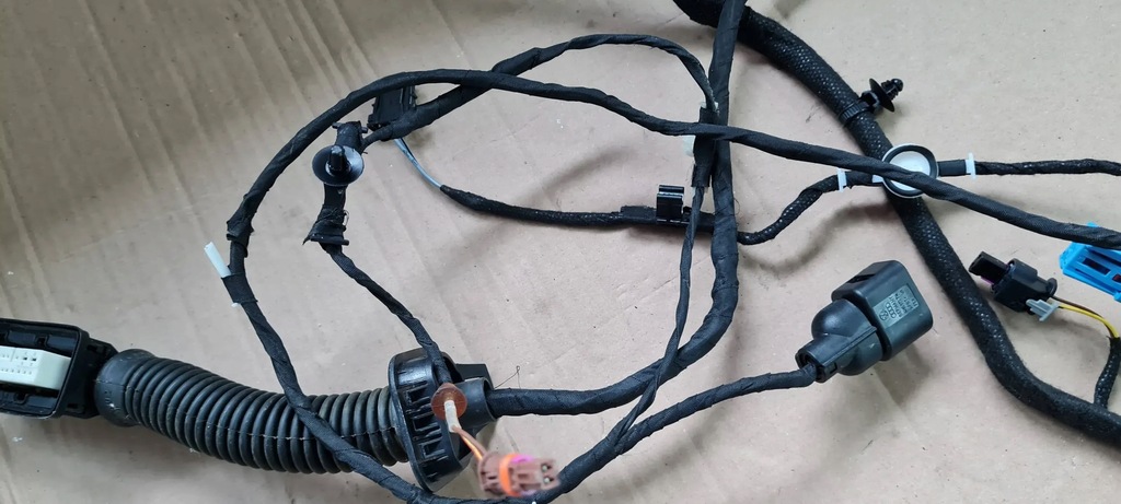 CABLA ELECTRICĂ UȘĂ A5 8W COUPE 8W6971030CB Product image