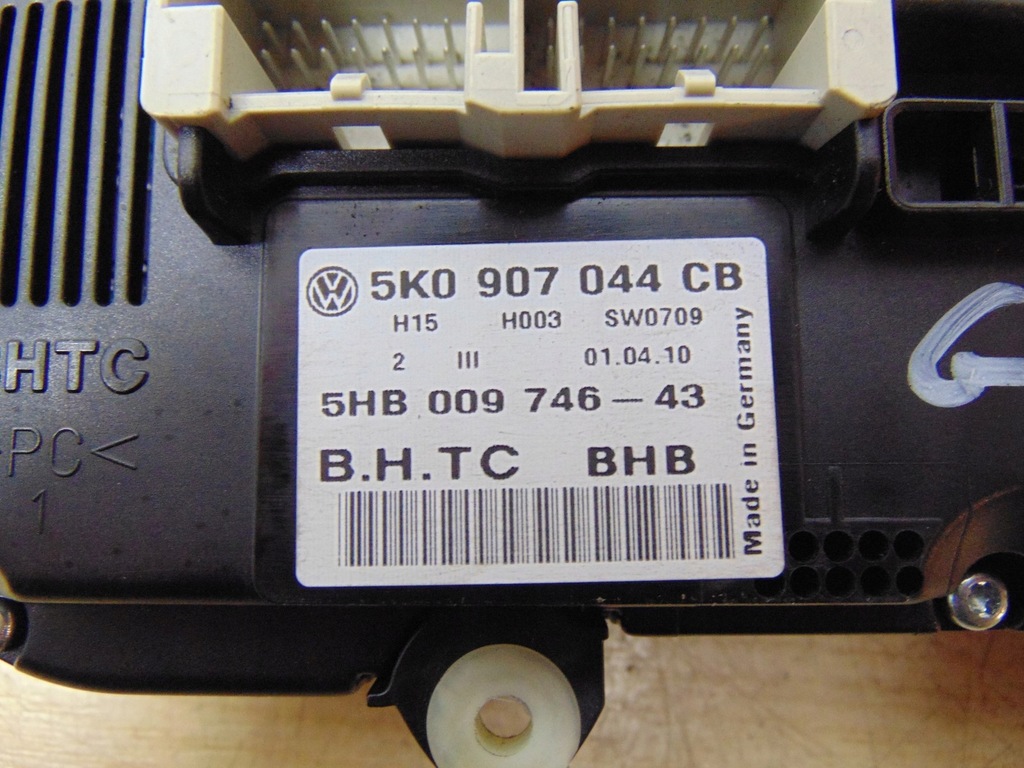 PANOUL DE CONTROL VW GOLF VI 5K0907044CB Product image