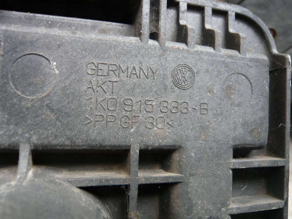 Baza bateriei 1K0915333B VW Audi Seat Skoda Product image