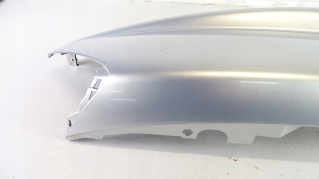 E104 Yamaha Majesty YP 400 Capac caren spate lateral stânga Product image