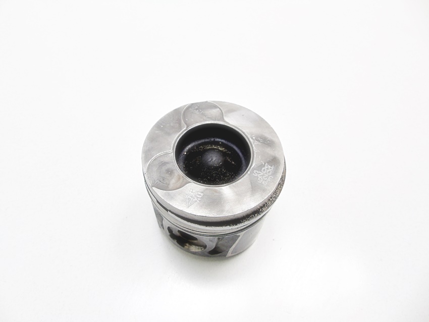 PISTON 2.0 D HDI SCUDO JUMPY 807 C8 EXPERT ULYSE Product image