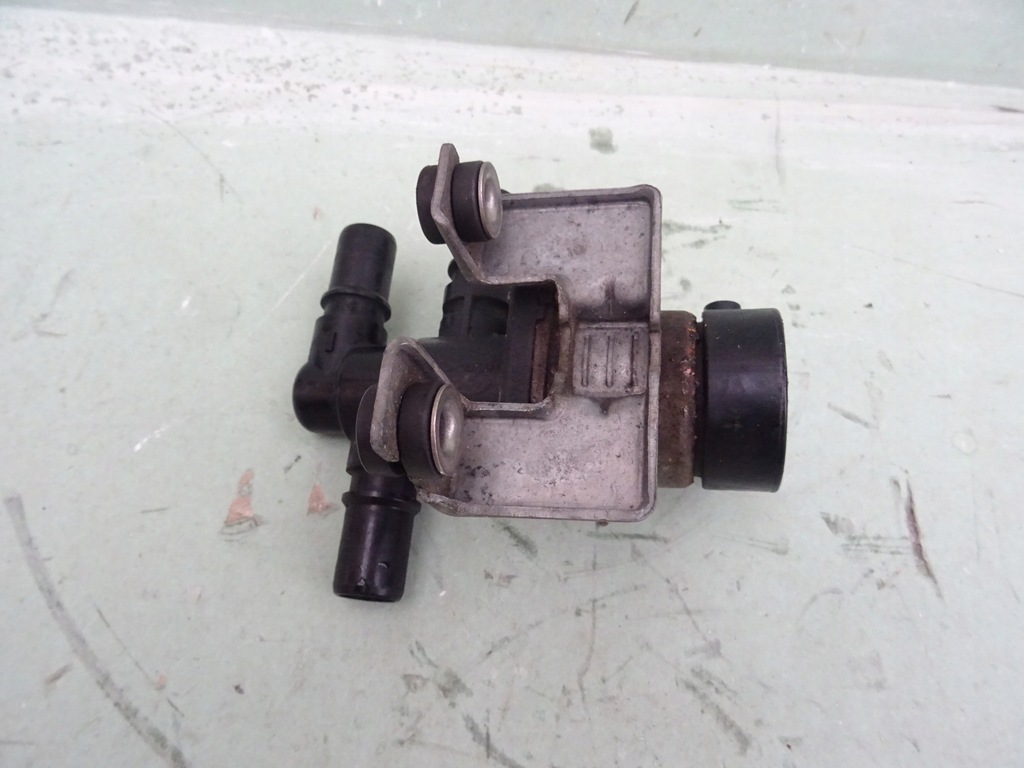 VALVĂ 3 CĂI HYUNDAI IONIQ 5 375W3-GI000 Product image