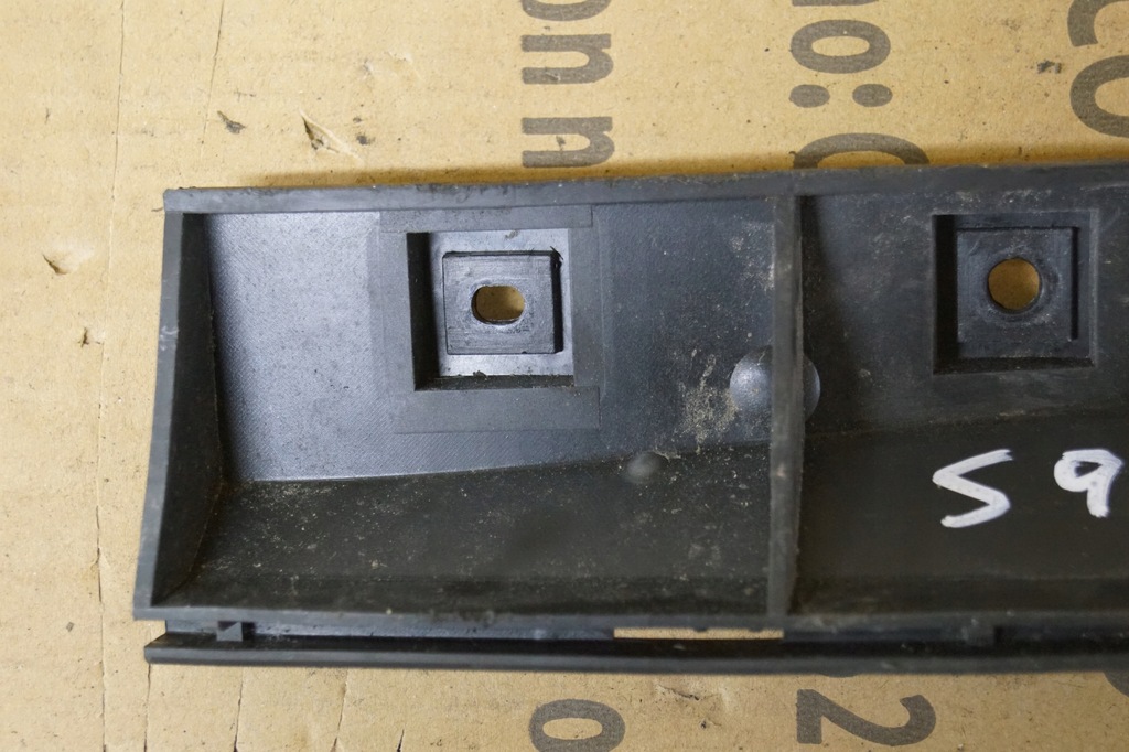 CULISANT SPATE STANGA 30764179 VOLVO V50 Product image