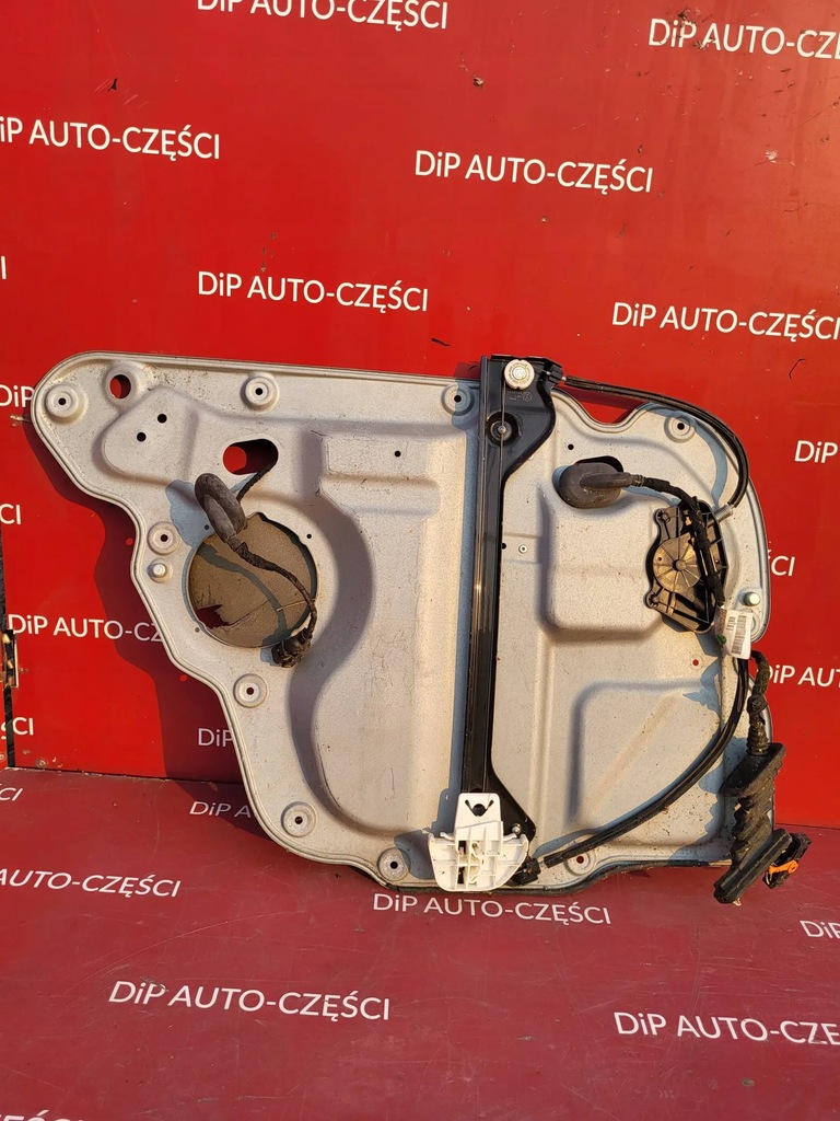 DS71 Volkswagen Touran I 1T0839462N Regulator manual geam usa dreapta spate Product image