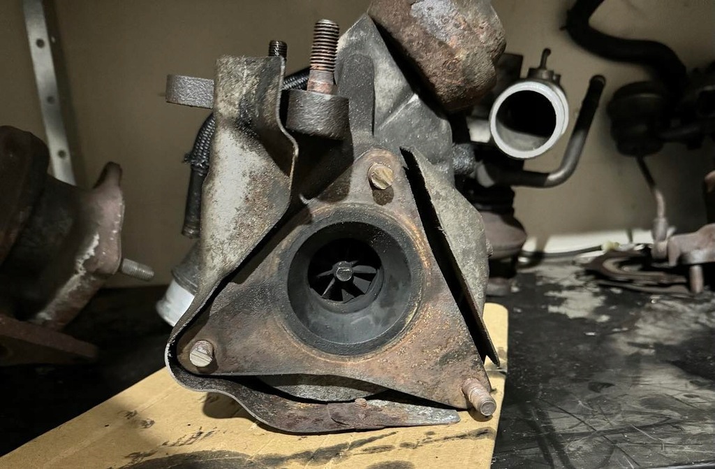 Turbocompresor VF50 Subaru Outback III 2.0 Diesel Product image