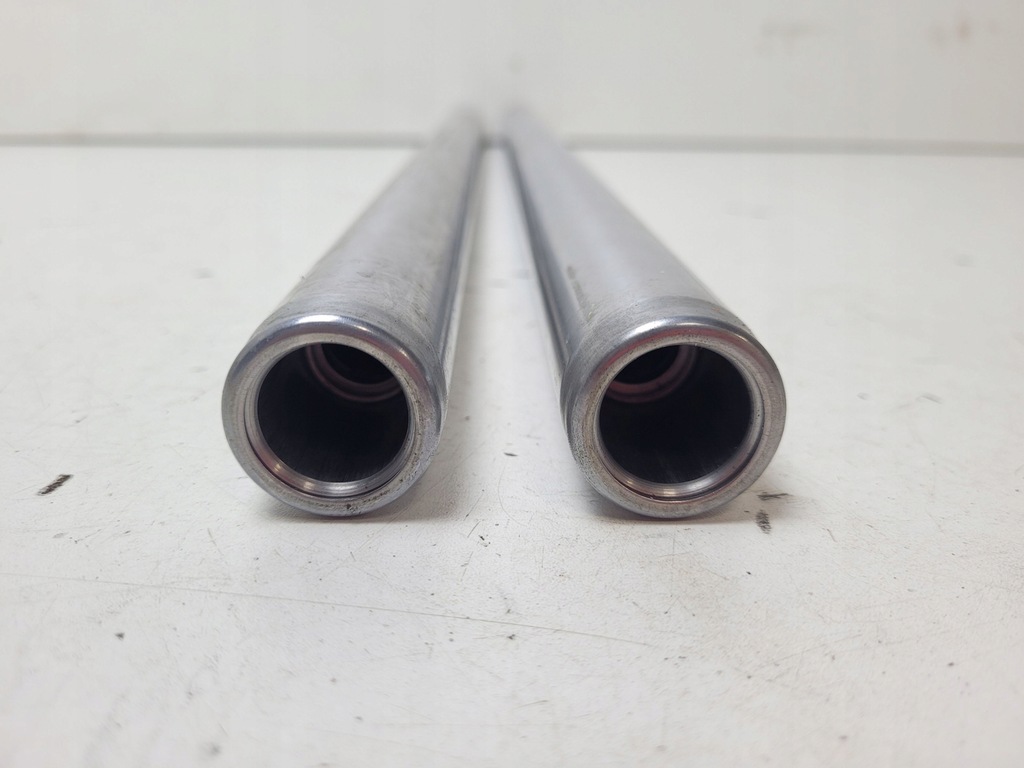 SUZUKI GS 125 82-94 LAGA TUBA SUSPENSION FATA STÂNGA DREAPTA Product image