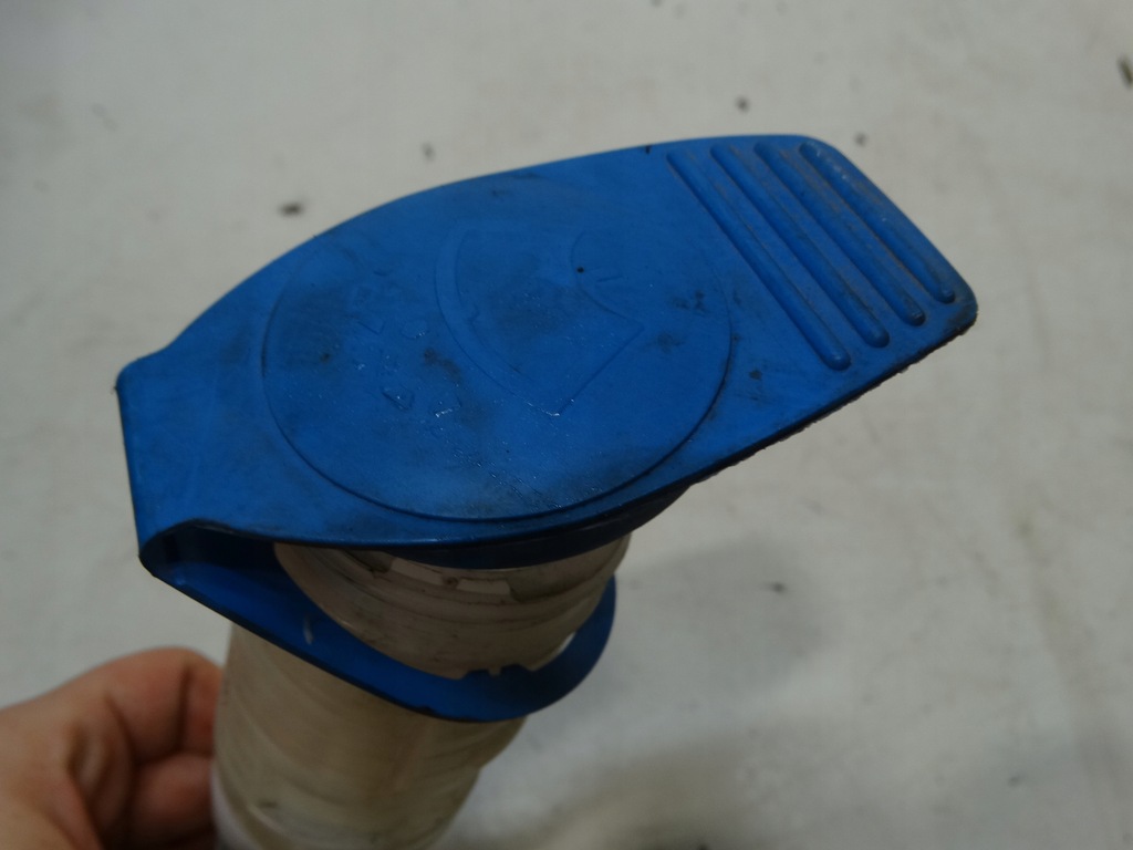 WLEW KOREK SPRYSKIWACZY VW SKODA SEAT 1K0955455 Product image