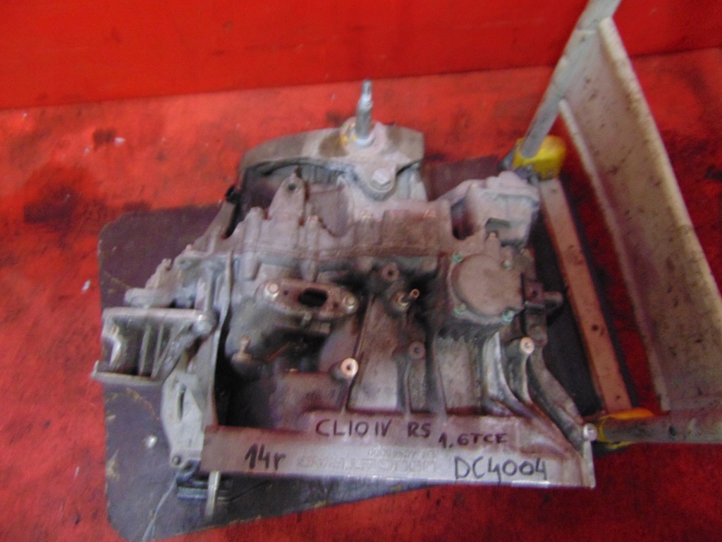 CUTIA DE VITESE RENAULT CLIO IV RS 1.6 TCI DC4004 Product image