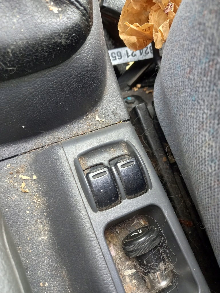 Bandă lămpi spate, stânga DAEWOO LANOS 96-2000 1.6 benzină Product image