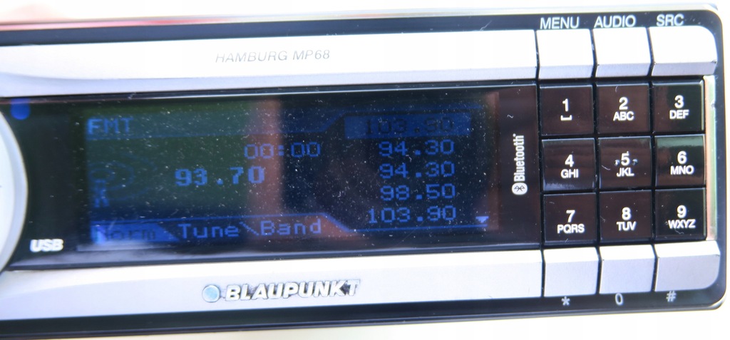 RADIO BLAUPUNKT HAMBURG MP68 BLUETOOTH BMW OPEL AUDI MERCEDES VW RENAULT Product image