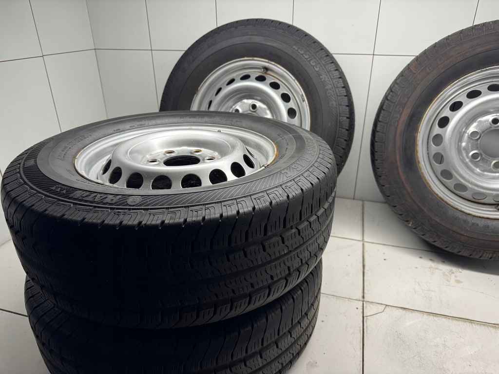 SET JANTE ANVELOPE MERCEDES SPRINTER A9074014800 235/65 R16C 6x130 Product image