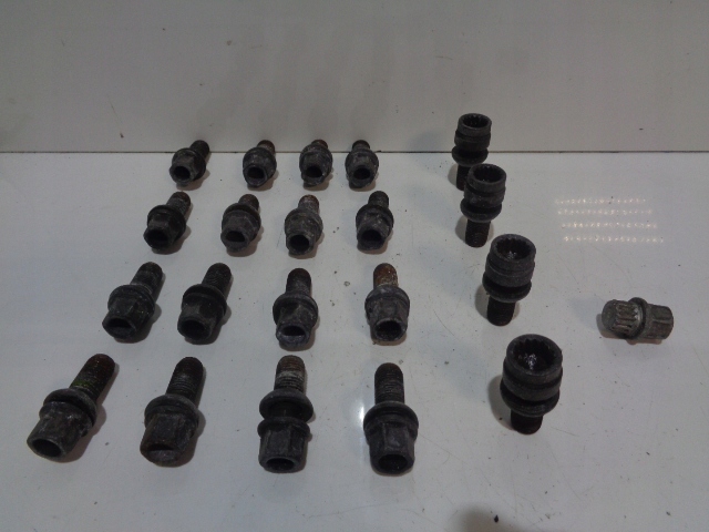CHEIE SURUBURI HOTUL AUDI A8 D3 03-06 Product image