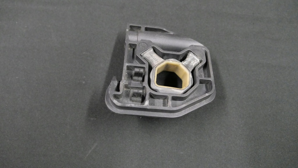 BMW F20 F21 F30 F31 MÂNER SUPORT RADIATOR STÂNGA 8620732 Product image