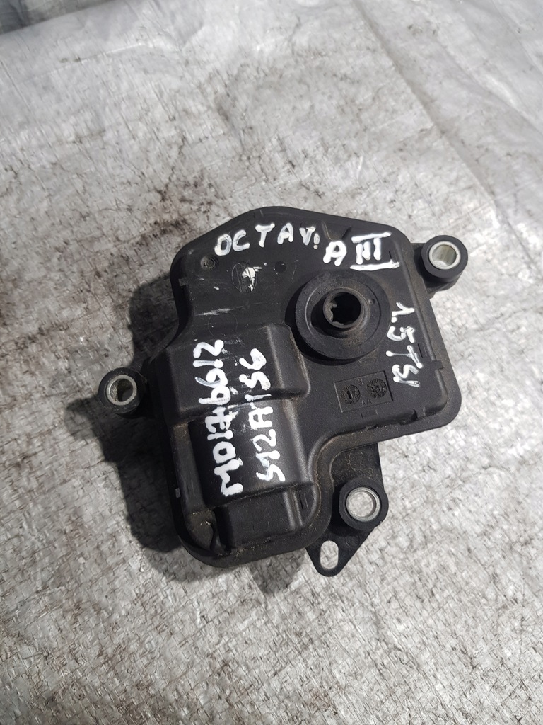 Volkswagen OE 05E907593 reglaj pompa de apa SKODA OCTAVIA III 1.5 TSI Product image