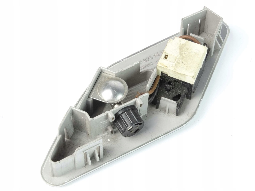 Mercedes Clasa S W140 FARO DREAPTA SPATE A1408200401 Product image
