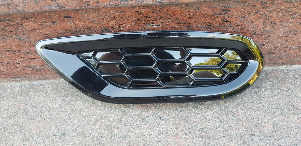 FORD MONDEO MK5 ST LINE CAPAC BARĂ SPATE L R Product image