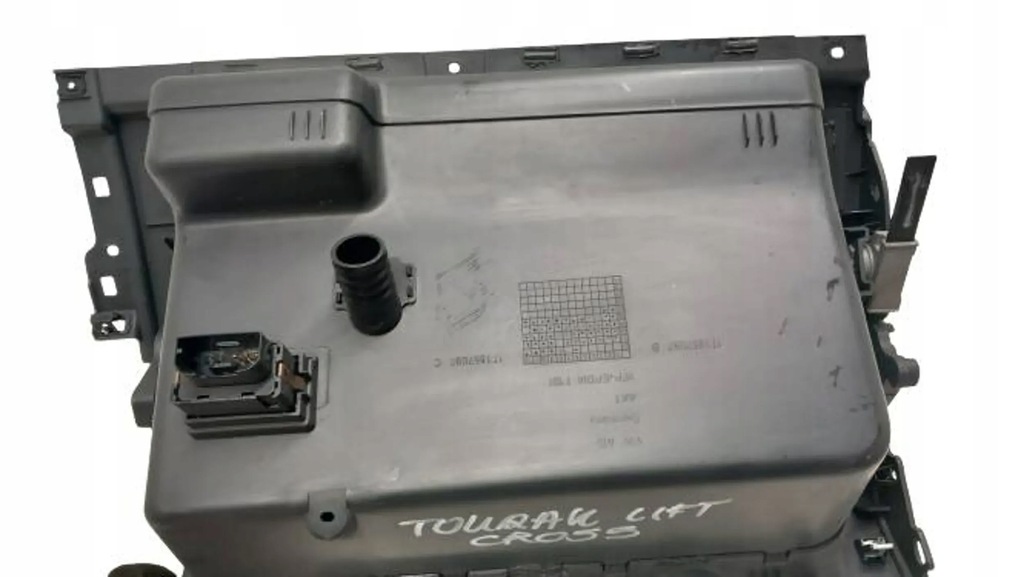 VW TOURAN I LIFT PASSENGER GLOVE EUROPA 07 Product image
